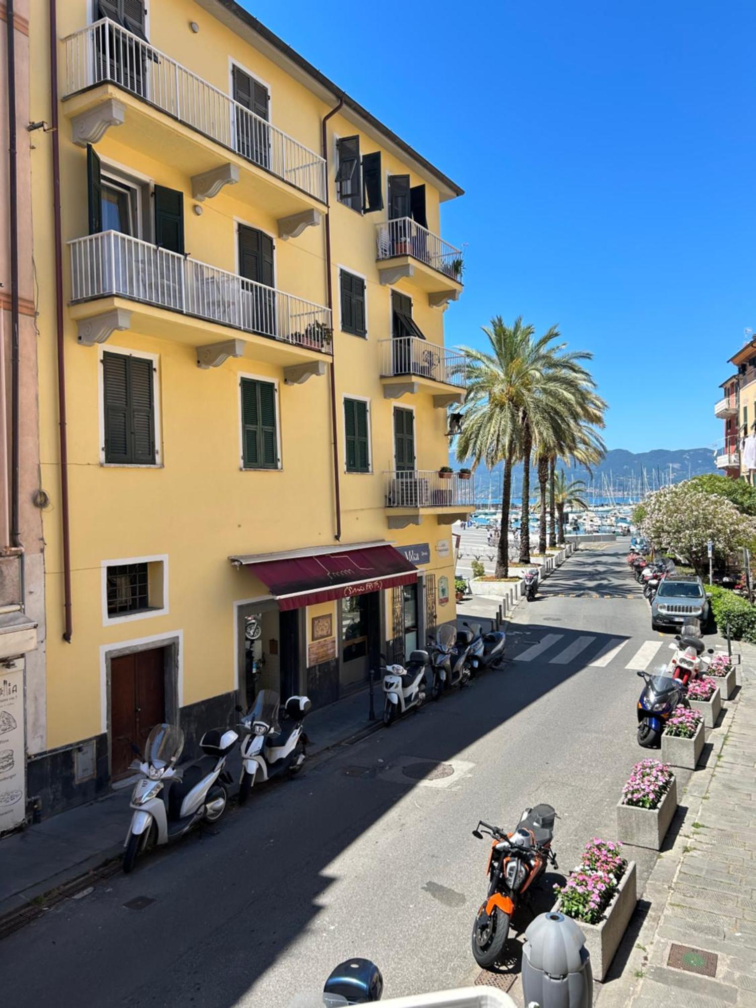 Central Seaview Apartment Lerici Esterno foto